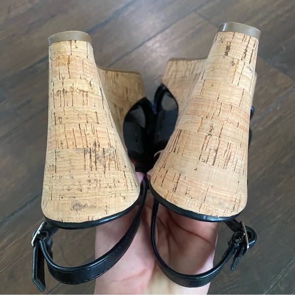 Nine West black wedge ankle strap 9.5 sandals - Picture 3 of 10